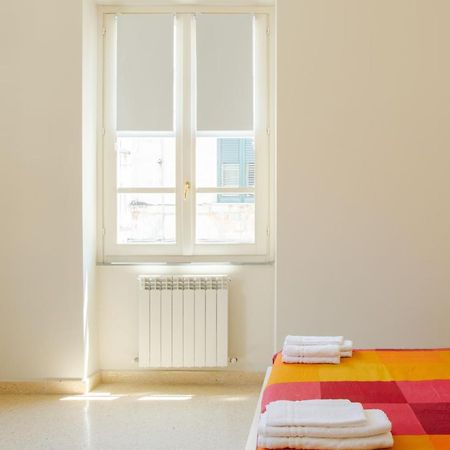 סאסארי Corner Cavour Apartment מראה חיצוני תמונה