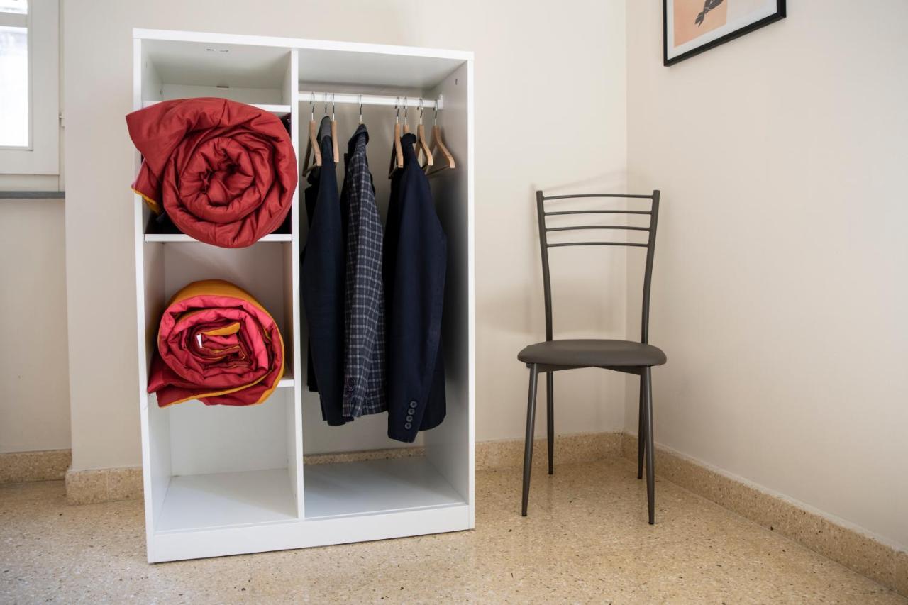 סאסארי Corner Cavour Apartment מראה חיצוני תמונה
