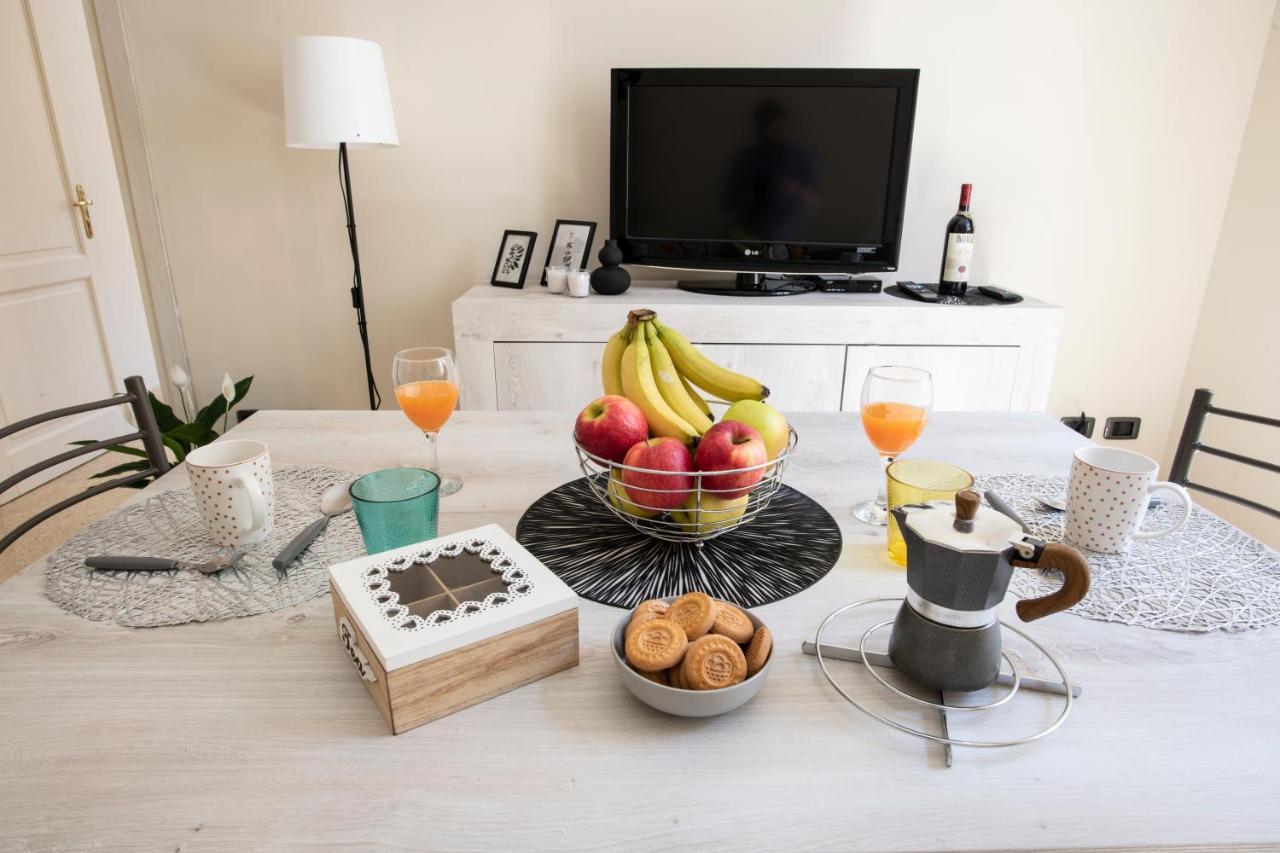 סאסארי Corner Cavour Apartment מראה חיצוני תמונה